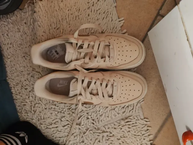 Nike Air Force 1 Beige