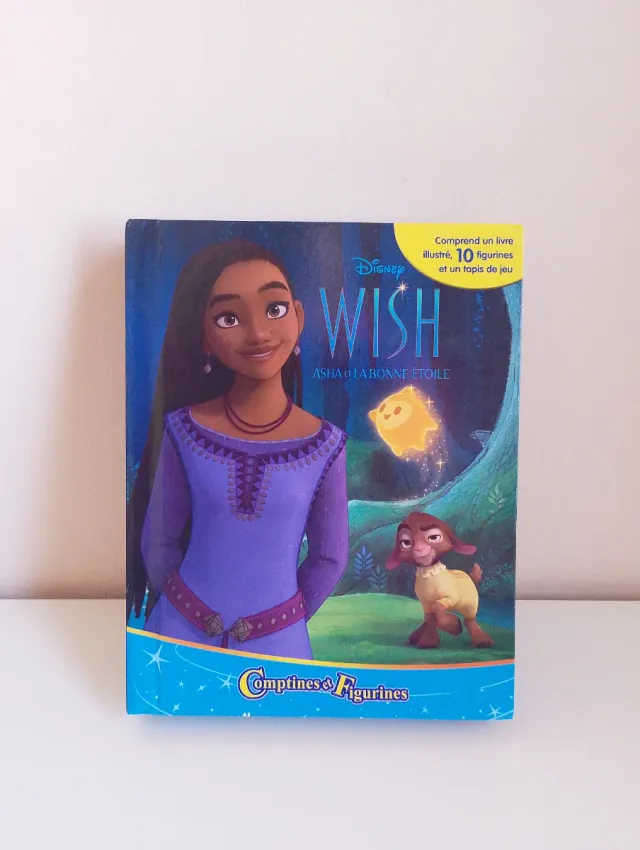 Libro Disney Wish con Figuras y Tapete