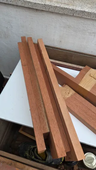 Gubias Pfeil y tengo cedro de brasil para tallar.