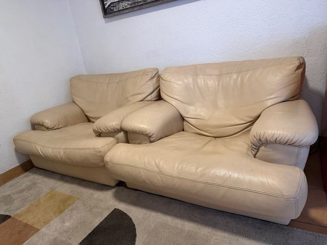 2 Sillones Cuero Beige HENRY SOONER