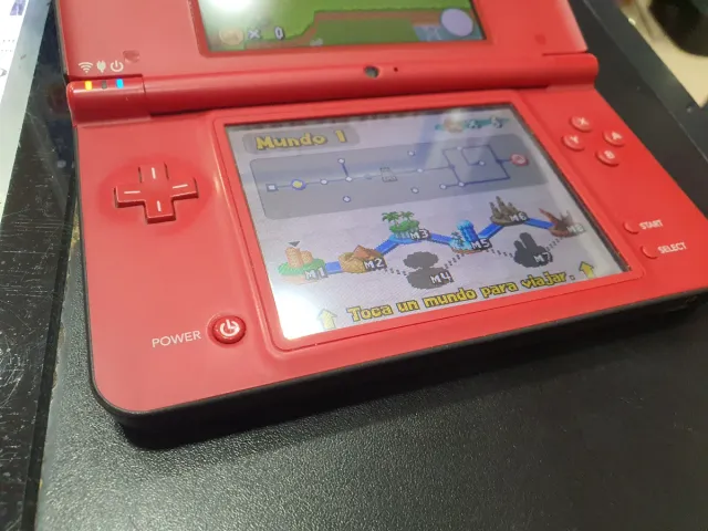 Nintendo DSi XL Edición Mario Bros 25 Aniversario