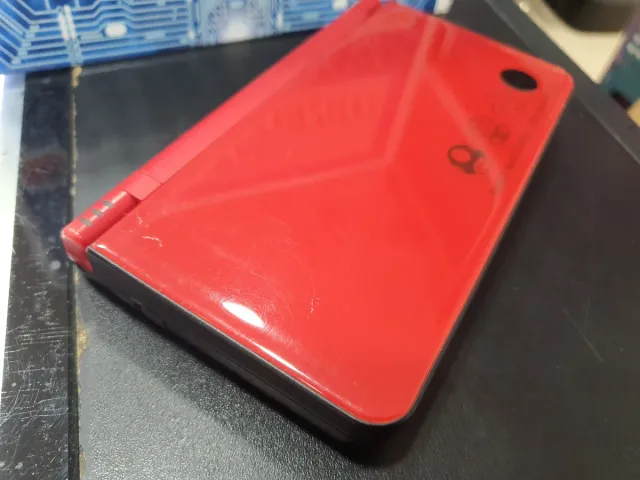 Nintendo DSi XL Edición Mario Bros 25 Aniversario