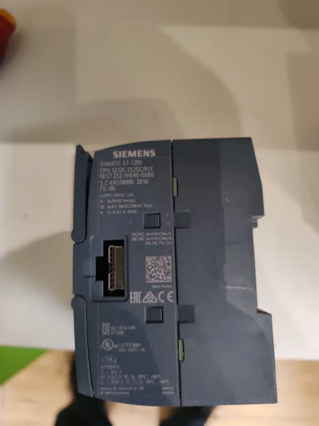 PLC Siemens Simatic S7 CPU 1212C DC/DC/RLY