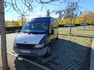 Ford Transit 2001 hecha camper, homologada.