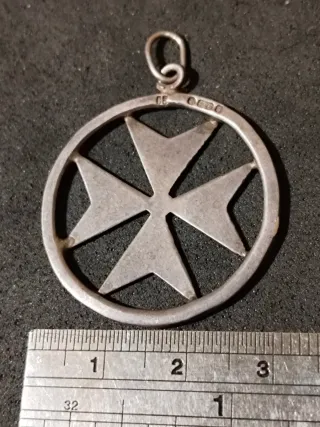 Colgante de Plata 925 Cruz de Malta