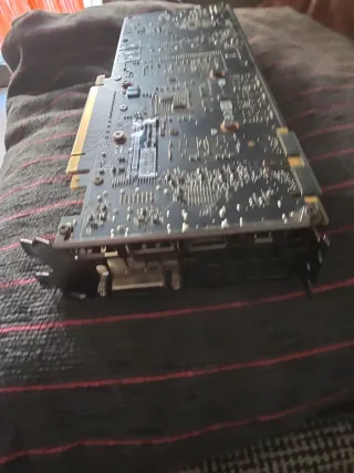 EVGA Geforce GTX 1070 Ti Tarjeta Gráfica