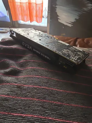 EVGA Geforce GTX 1070 Ti Tarjeta Gráfica