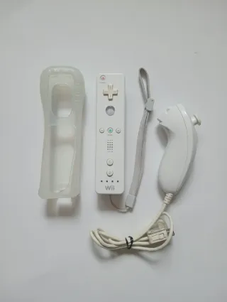 Mando Wii + Nunchuk Nintendo