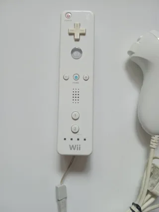 Mando Wii + Nunchuk Nintendo