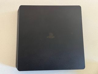 Consola PS4 (80€) + Mando Dualshock (20€)