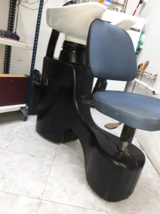 Vendo juntos o separados ,sillon y lavacabezas,