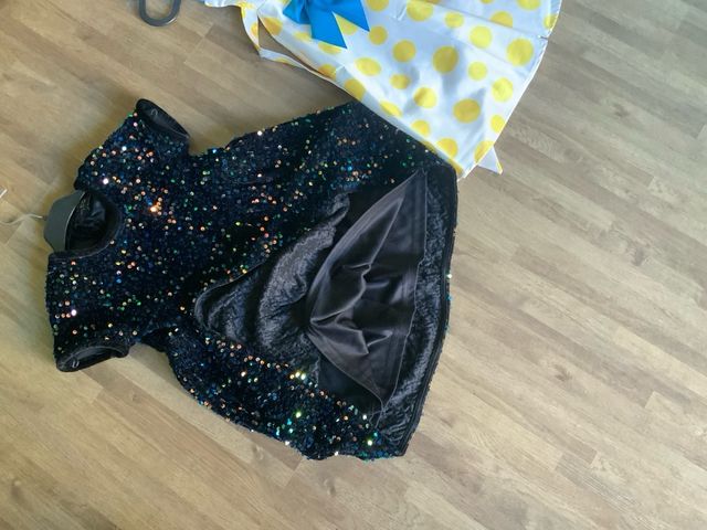 Lote 2 vestidos niña 5-6 años