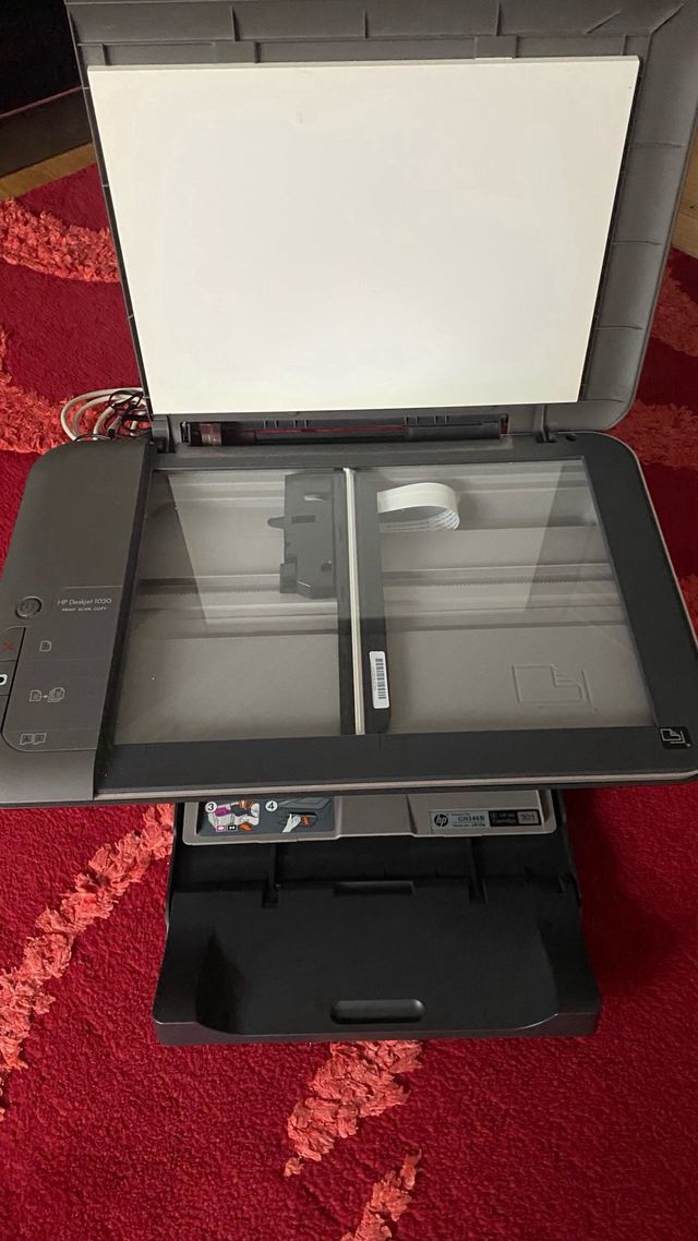 Impresora HP Deskjet 1050 print scan copy