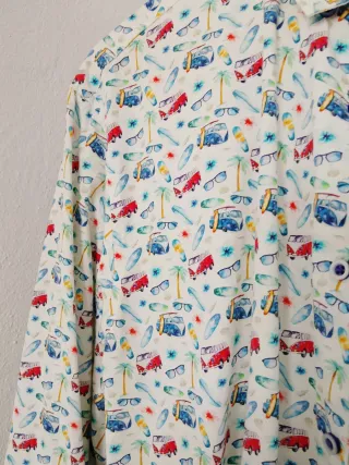 Camisa estampada hombre