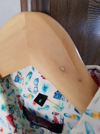 Camisa estampada hombre