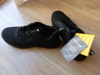 Zapatos de seguridad Paredes Jet negros