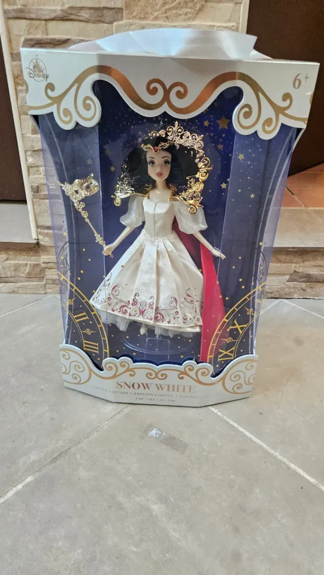 Muñeca Blancanieves Edición Limitada Disney
