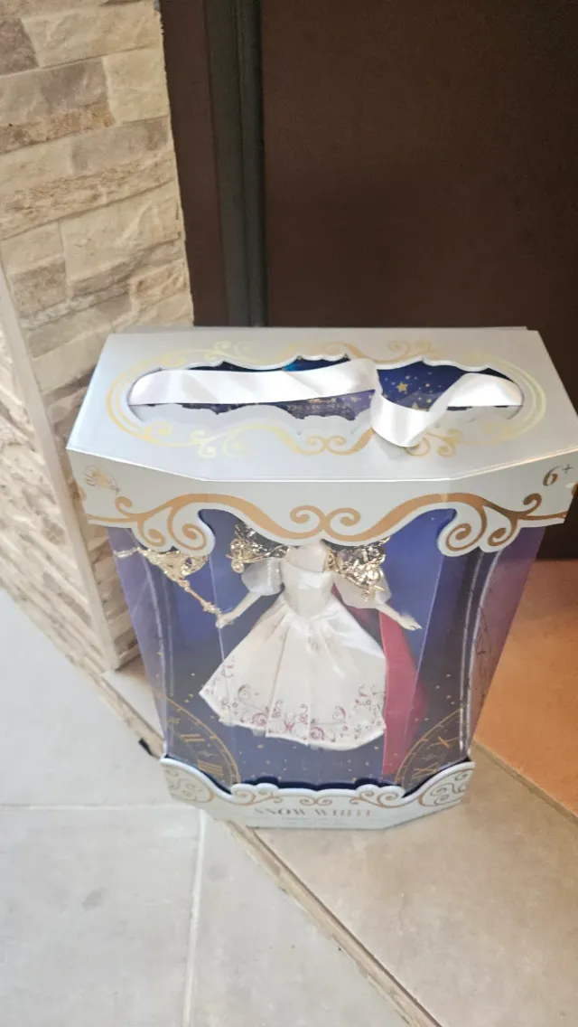 Muñeca Blancanieves Edición Limitada Disney