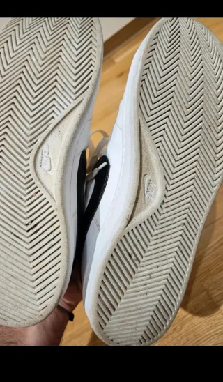 Nike Court Royale 2 Talla 42.5