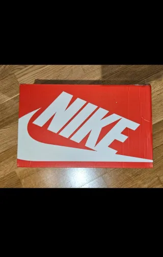 Nike Court Royale 2 Talla 42.5