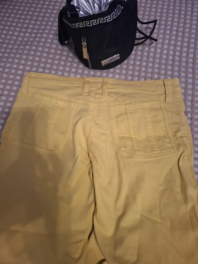 Calça Versace Amarela