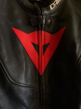 Mono 2pcs Dainese Avro 4