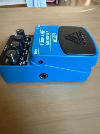 Behringer TM300 Tube Amp Modeler
