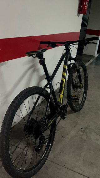 Bicicleta MTB Scott