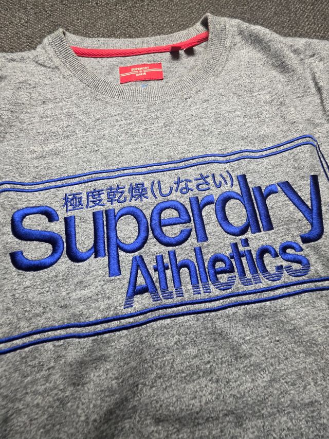 Camiseta Superdry Athletics Gris