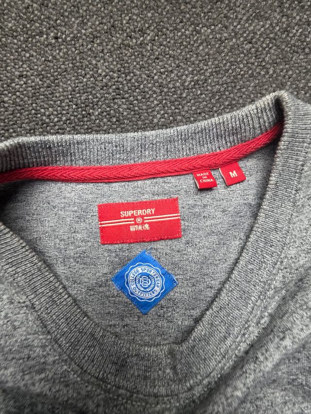 Camiseta Superdry Athletics Gris