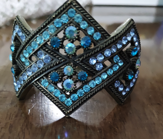 Bracciale donna blu con strass