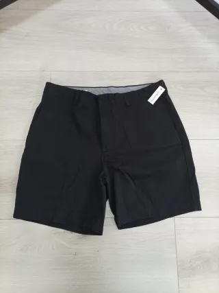Pantalón Corto Ajustado con 5 Bolsillos 34W Negro