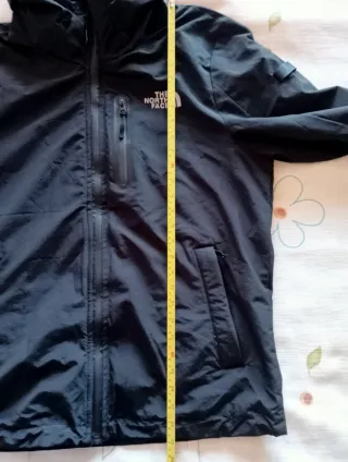 Cortavientos de hombre Negra