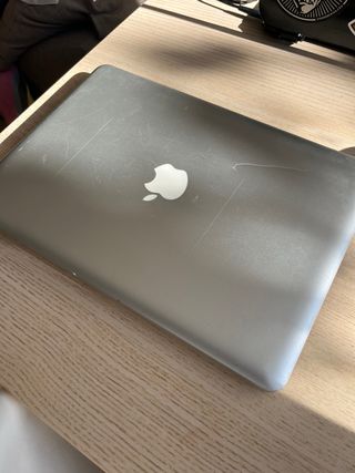 MacBook Pro 13 2010 Plata