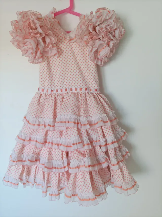 Traje sevillano niña volantes