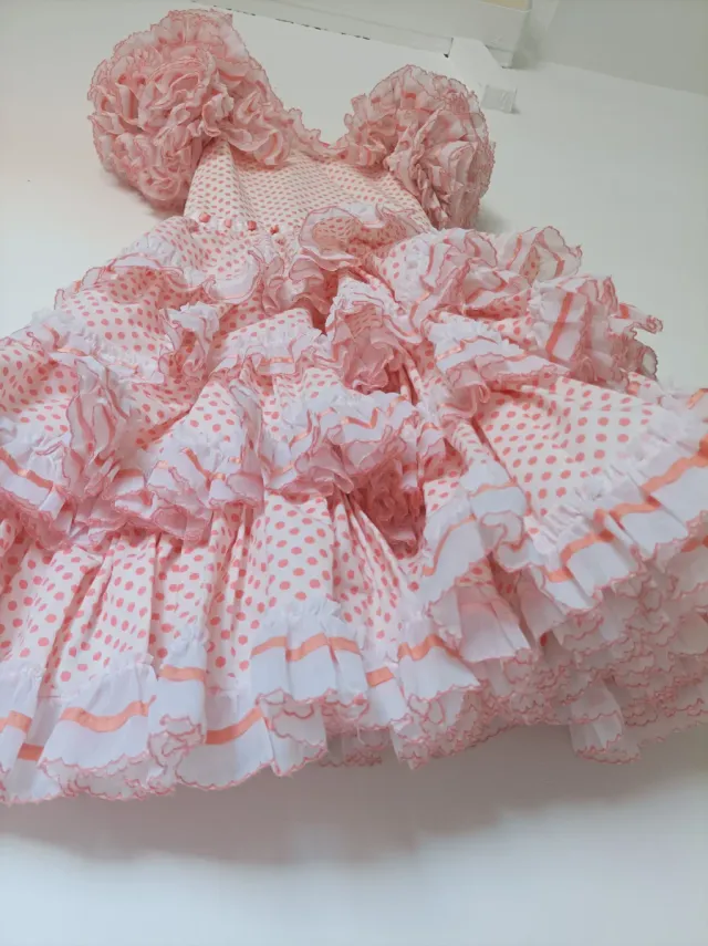 Traje sevillano niña volantes