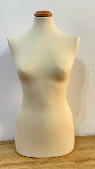 Maniquí vintage modista