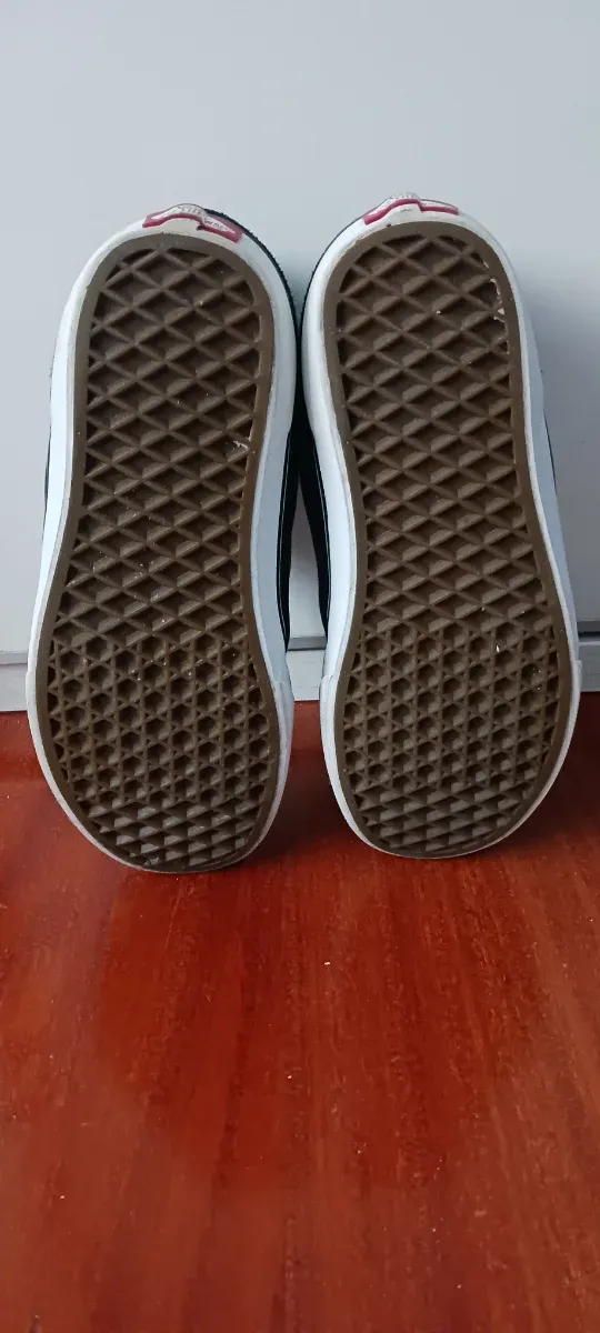 Zapatillas Vans niño talla 35