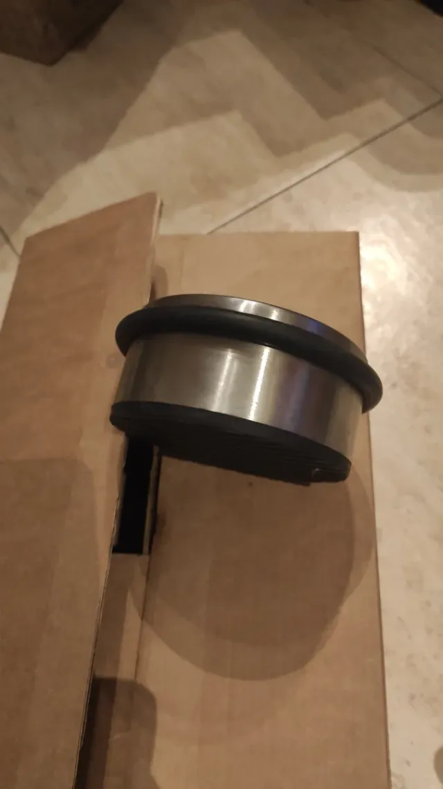 Topes de puerta metálicos con goma