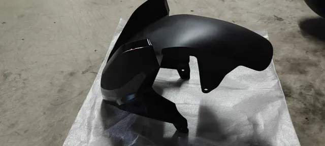 Guardabarros negro para la BMW c600 Sport nuevo