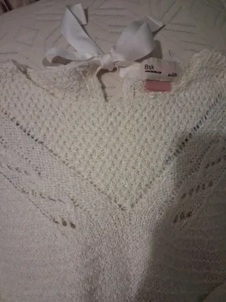 Jersey Bsk blanco roto talla S o 36.