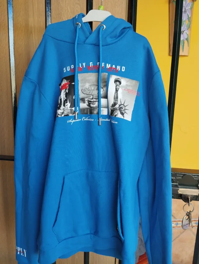 Sudadera Supply & Demand Azul