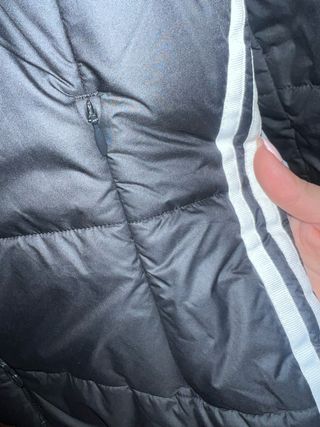 Chaqueta Adidas Negra con Capucha