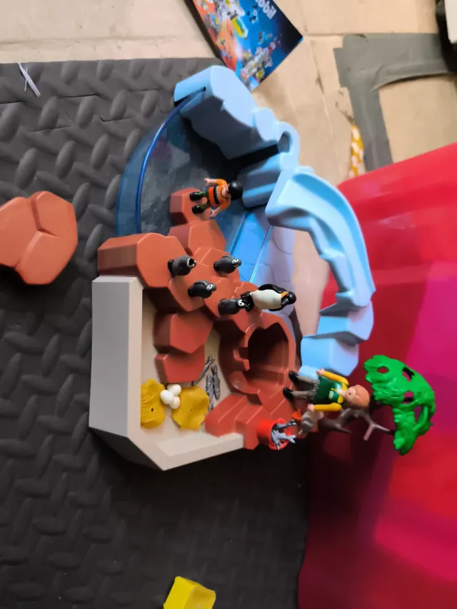 Playmobil Set Pingüino Piscina