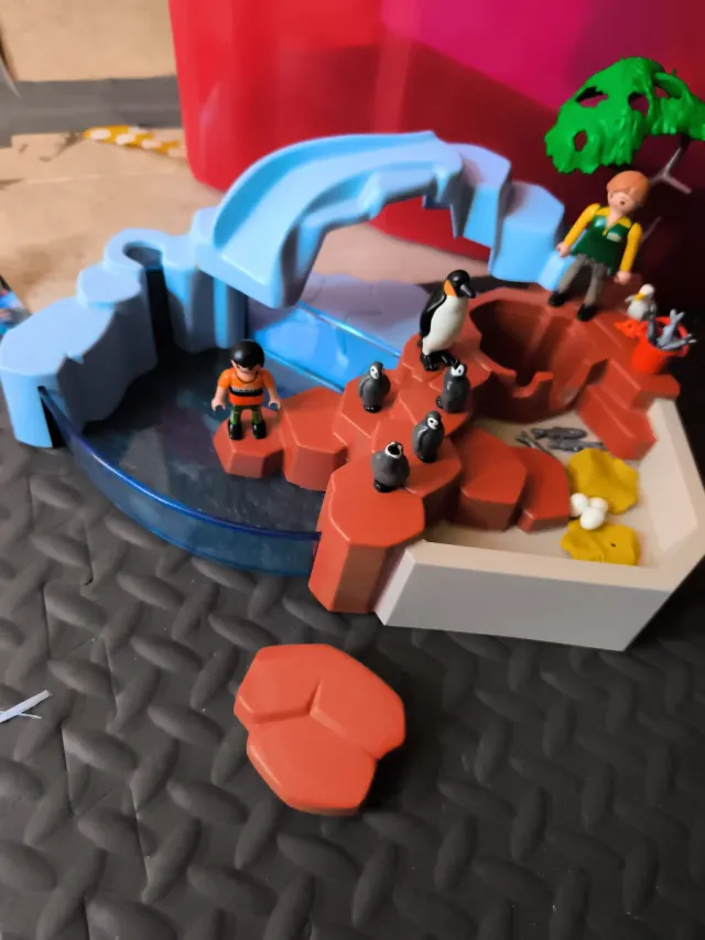 Playmobil Set Pingüino Piscina