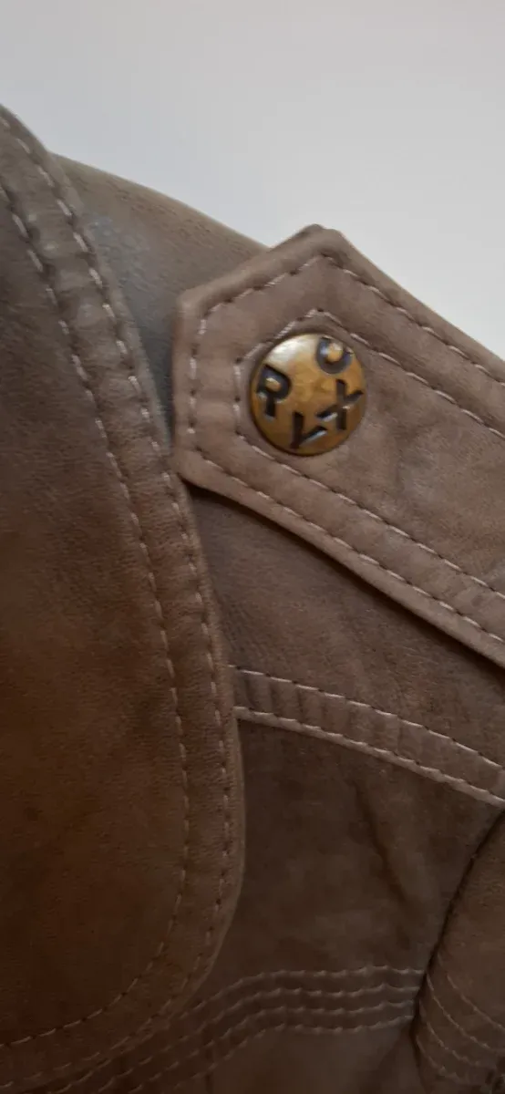 Cazadora cuero Roxy beige Talla M