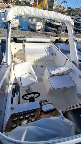 EMBARCACION FAETON 730