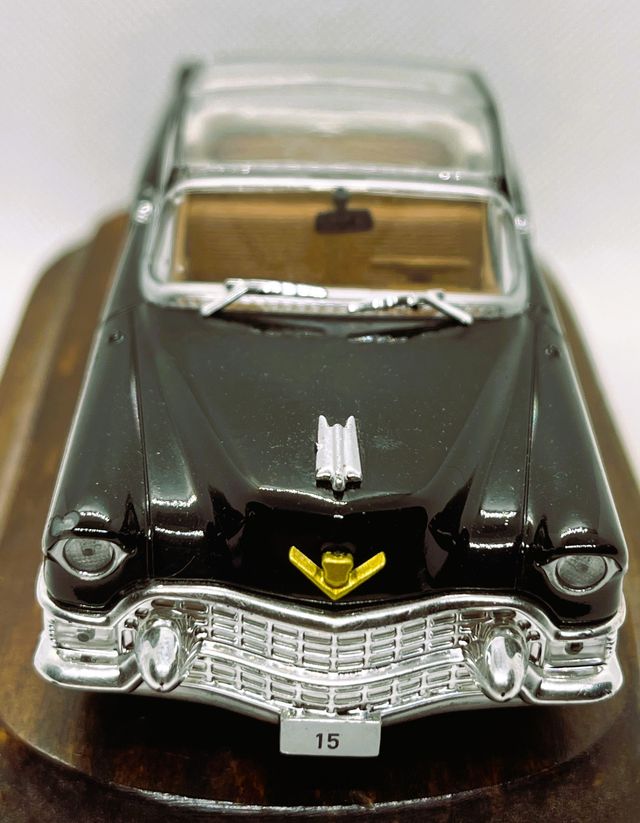 CADILLAC SERIES 62 CONVERTIBLE, 1/43, PRESIDENCIAL