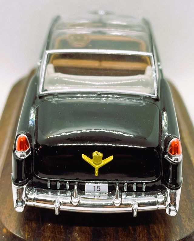 CADILLAC SERIES 62 CONVERTIBLE, 1/43, PRESIDENCIAL
