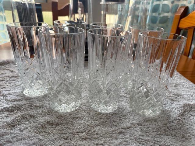 7 Vasos de Cristal Tallado